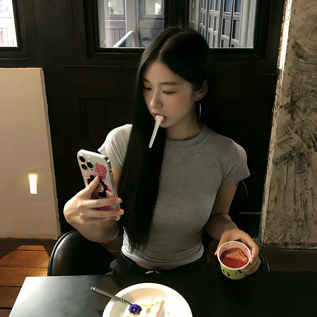 褐衣男子