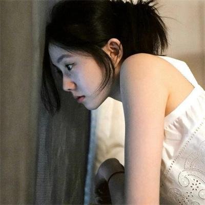王家欣