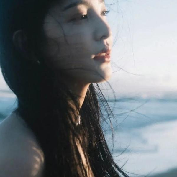 蕾丝边吸你血